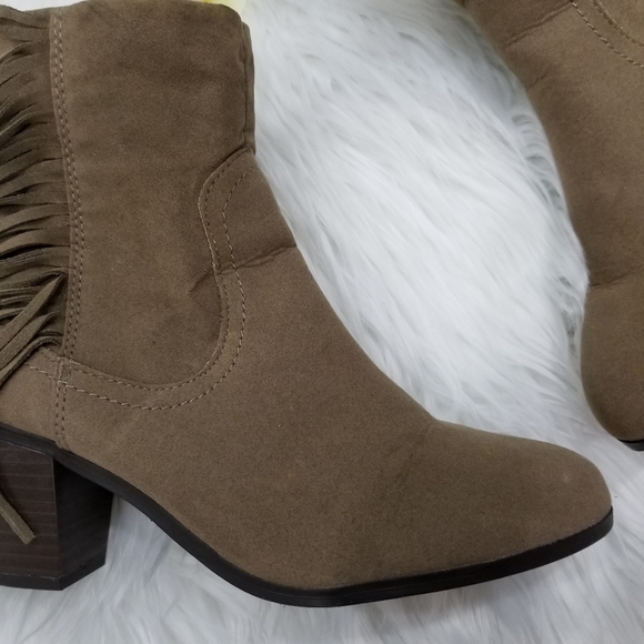 APT.9 Tan and Brown Heel Ankle Boots - Picture 4 of 16